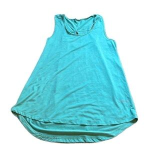 Cakulo M teal workout sleeveless tank with keyhole back